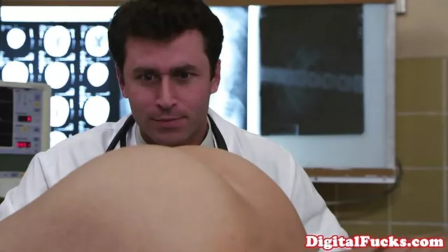 لاتینا دانلود فیلم سوپر سکسی بکن بکن داغ بلوند creampie مقعد می شود