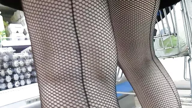 -بابای آماتور آلمانی روی میز آشپزخانه سوپر بکن بکن چینی لعنتی