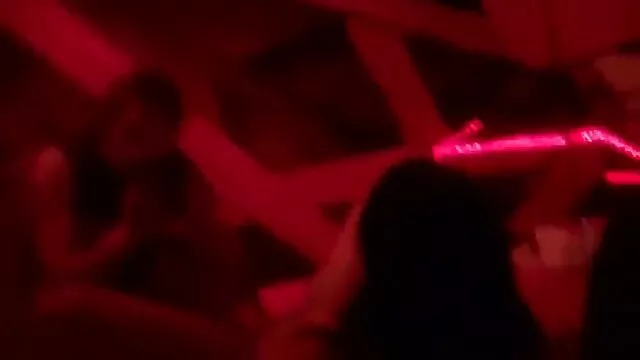 متصدی بار سوپر ایرانی بکن بکن